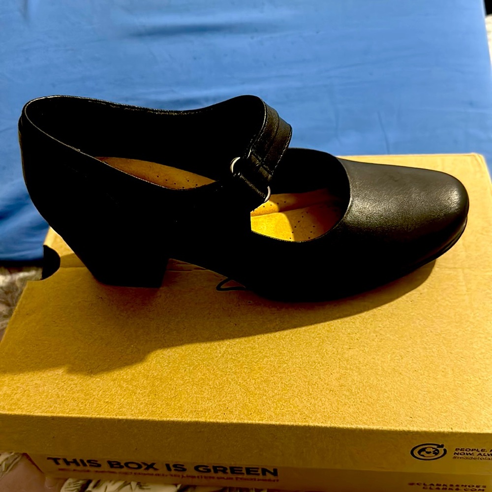 Women shoes